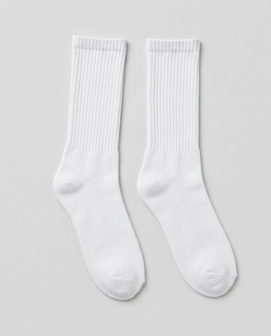 WHITE SOCKS